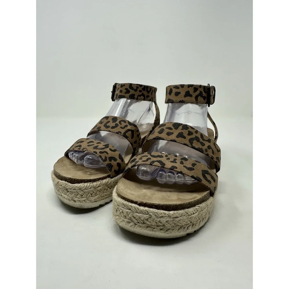 Universal Thread Espadrille Ankle Strap Sandals Size 8 Animal Print
